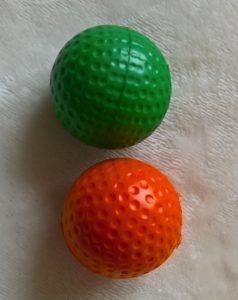 Rubber bounce balls for your cat by healthycatdetective.com